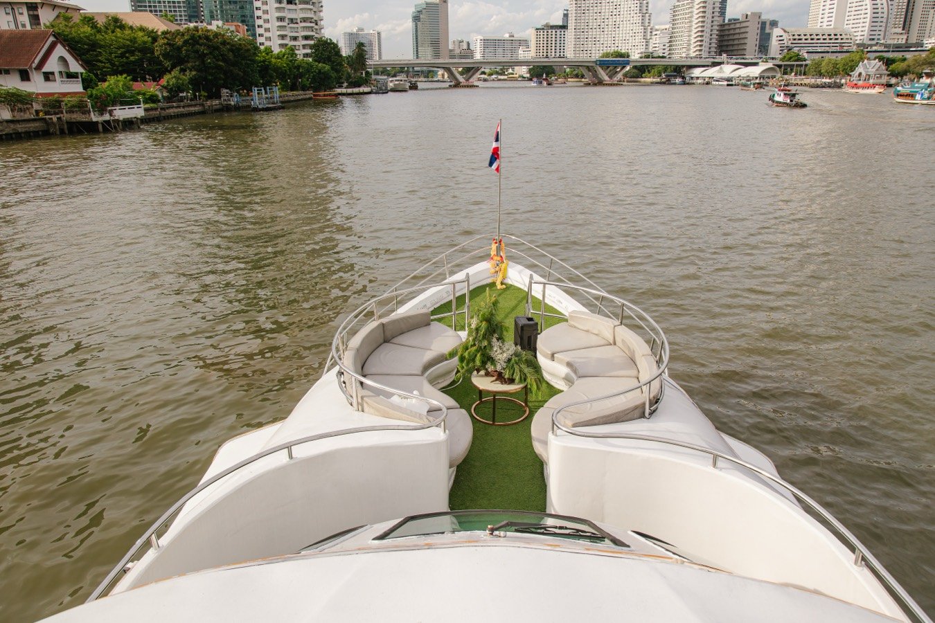 The Yacht